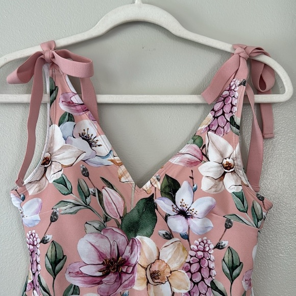 Posh Peanut Raina Tie Strap V Neck One Piece - Pink Floral - Picture 3 of 7